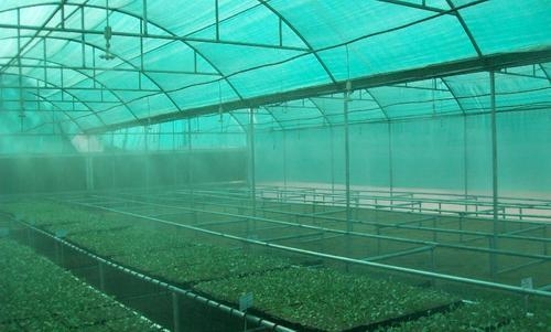 Машина для производства солнцезащитной сетки двойной иглы, тип DRCA, из первичного материала HDPE, зеленая солнцезащитная сетка