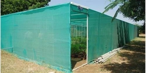 Высокопроизводительная машина для производства зеленой затеняющей сетки из полиэтилена высокой плотности (HDPE) с различными функциями и открытой кулачковой передачей